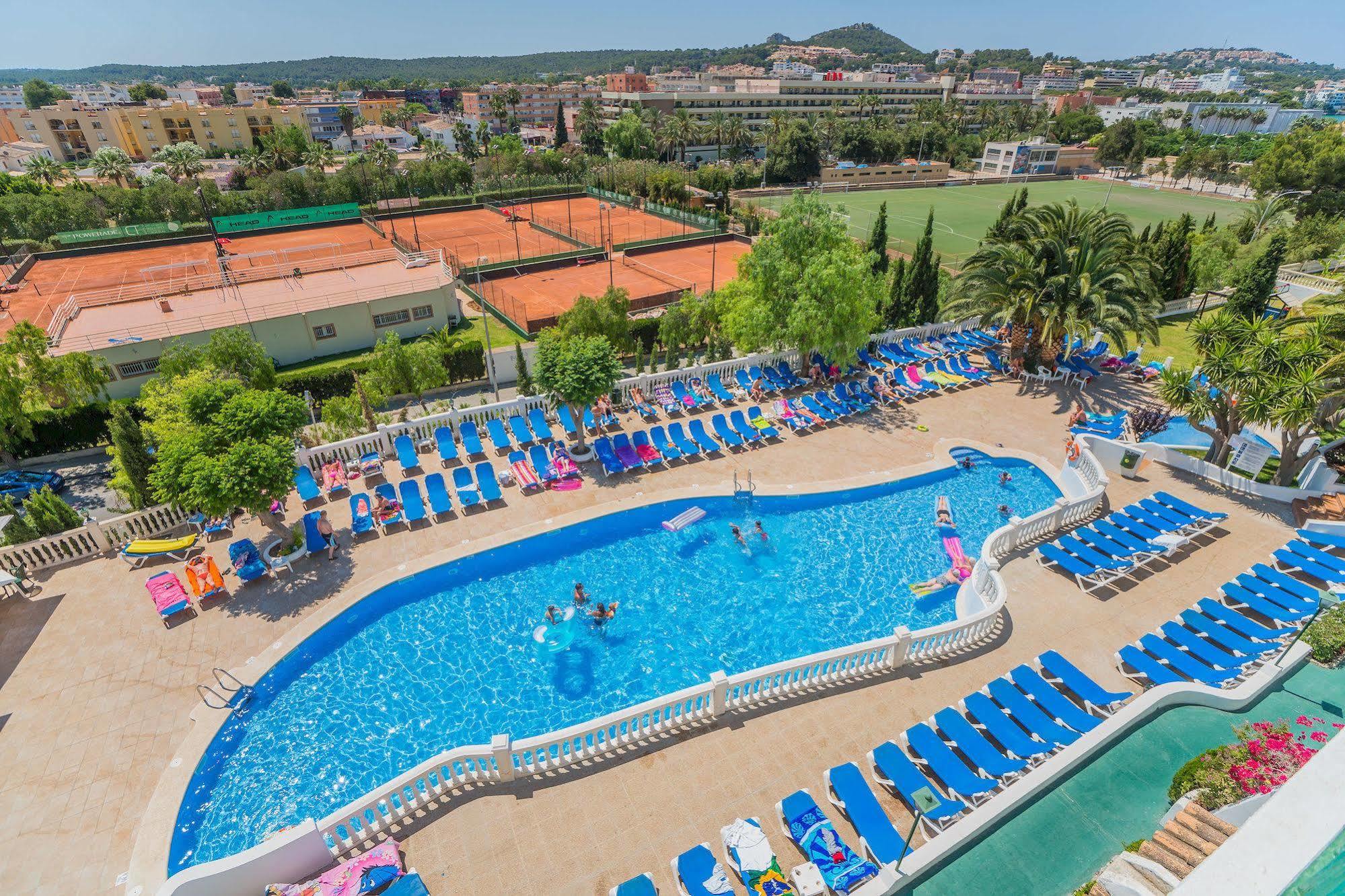 סנטה פונסה Aparthotel Holiday Center מראה חיצוני תמונה
