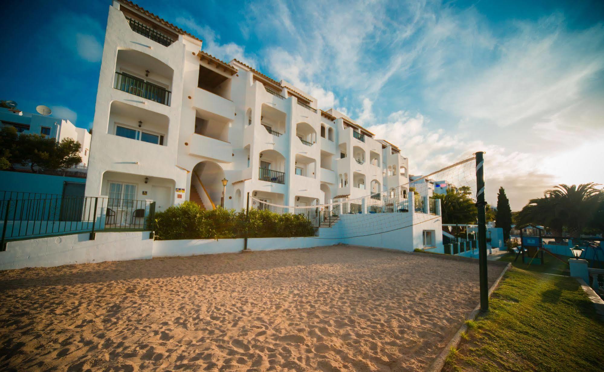 סנטה פונסה Aparthotel Holiday Center מראה חיצוני תמונה
